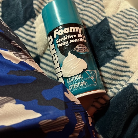 Cream - Picture 1 of 3